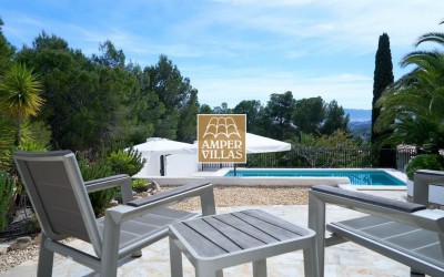 Cozy villa with lovely views of the sea and Altea.